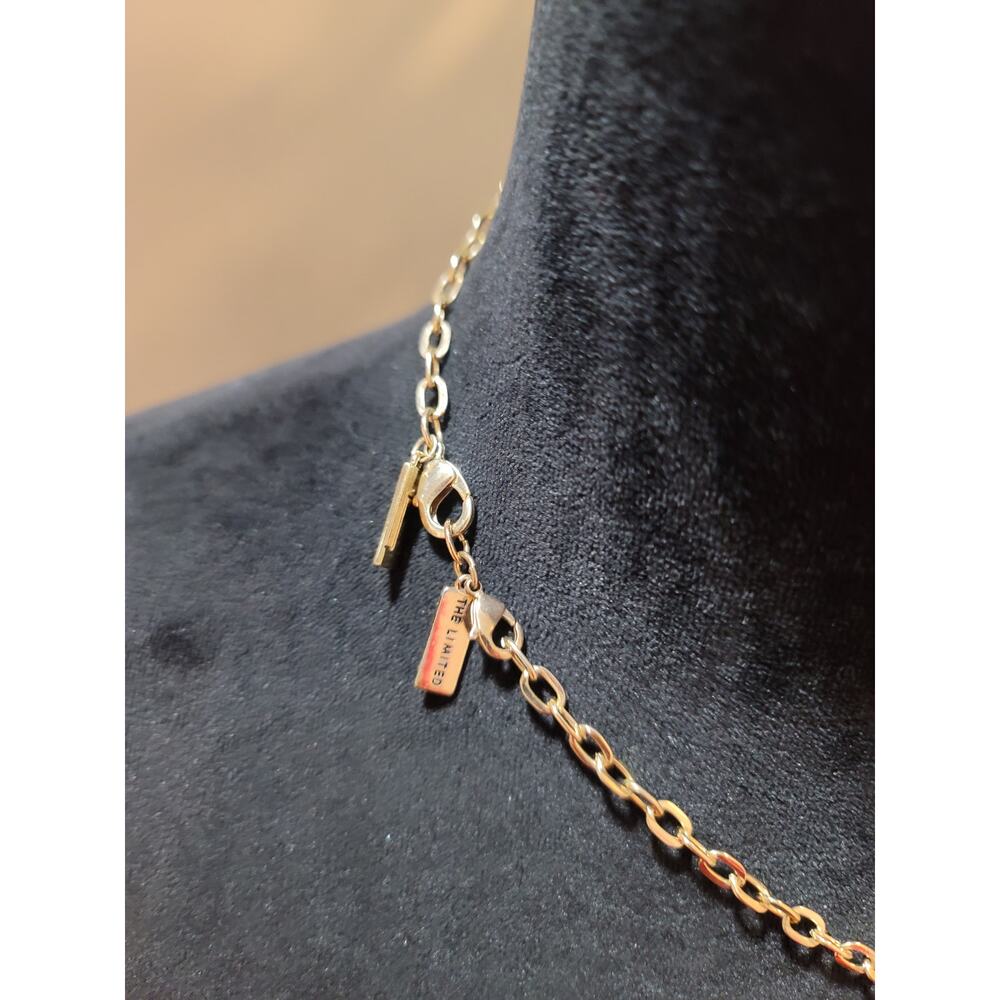 Women's Gold Chain Pearl Cluster Necklace With Lobster Clasp By The Limited - Picture 6 of 7
